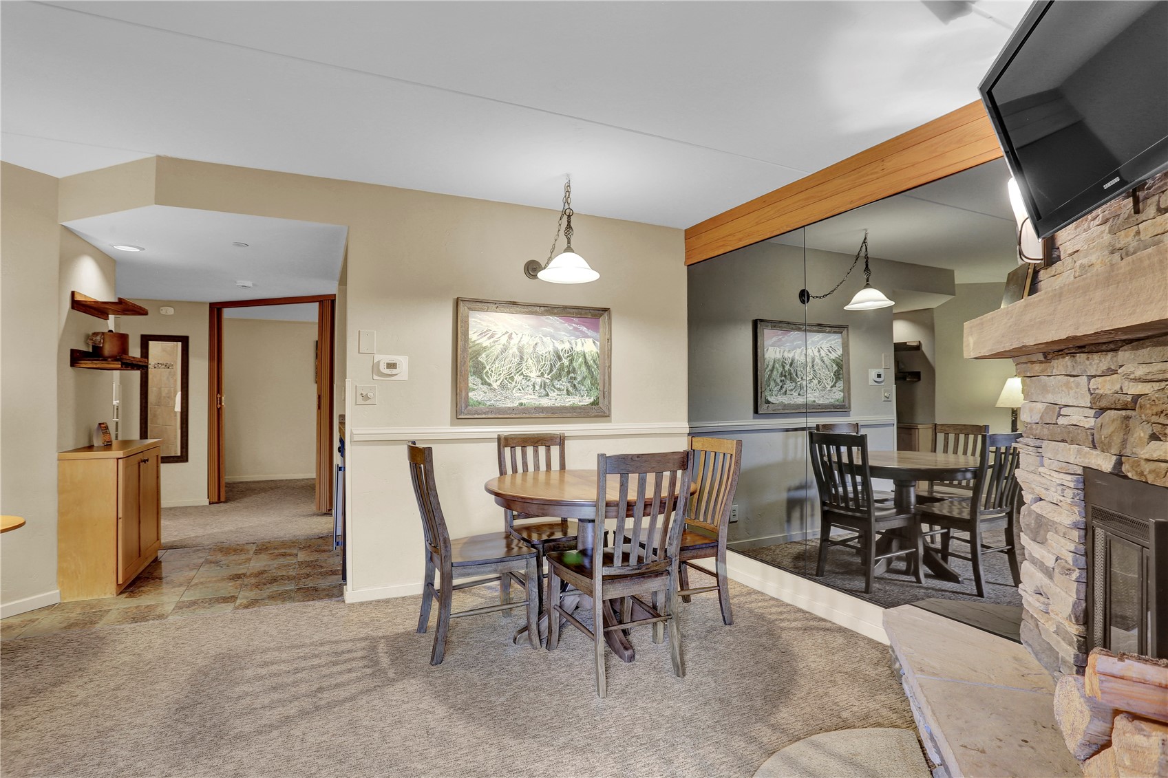640 Village Road 4213 Property Photo 11