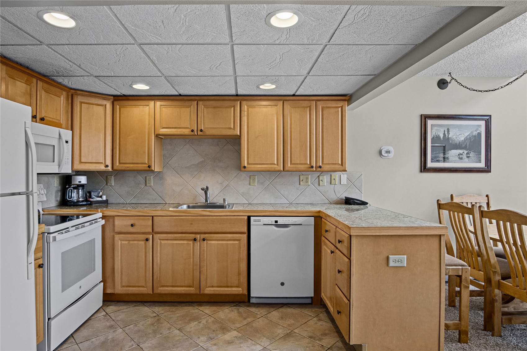 631 Village Road 38420 Property Photo 11