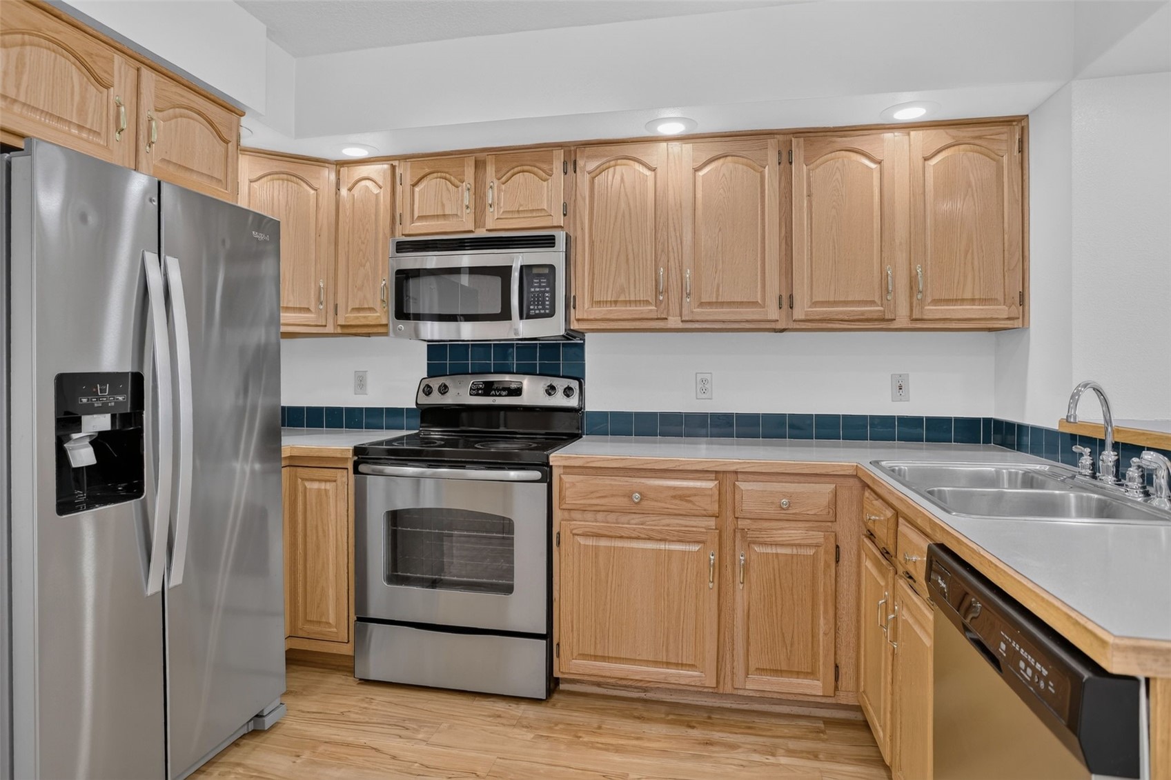 716 E Anemone Trail K Property Photo 16