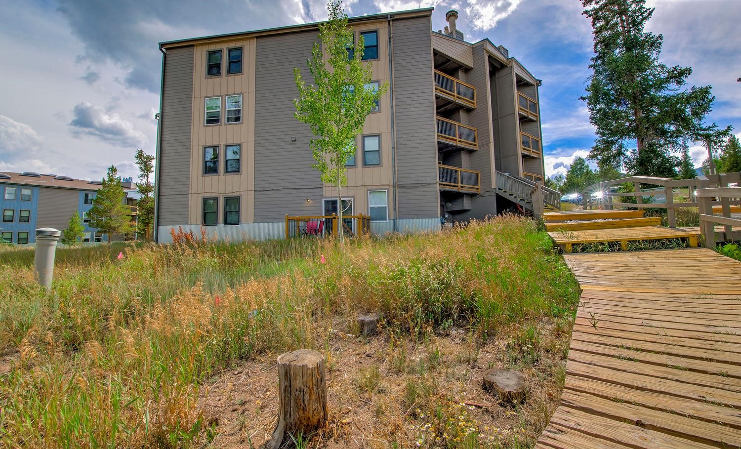 4400 Lodge Pole Circle H204 Property Photo 17