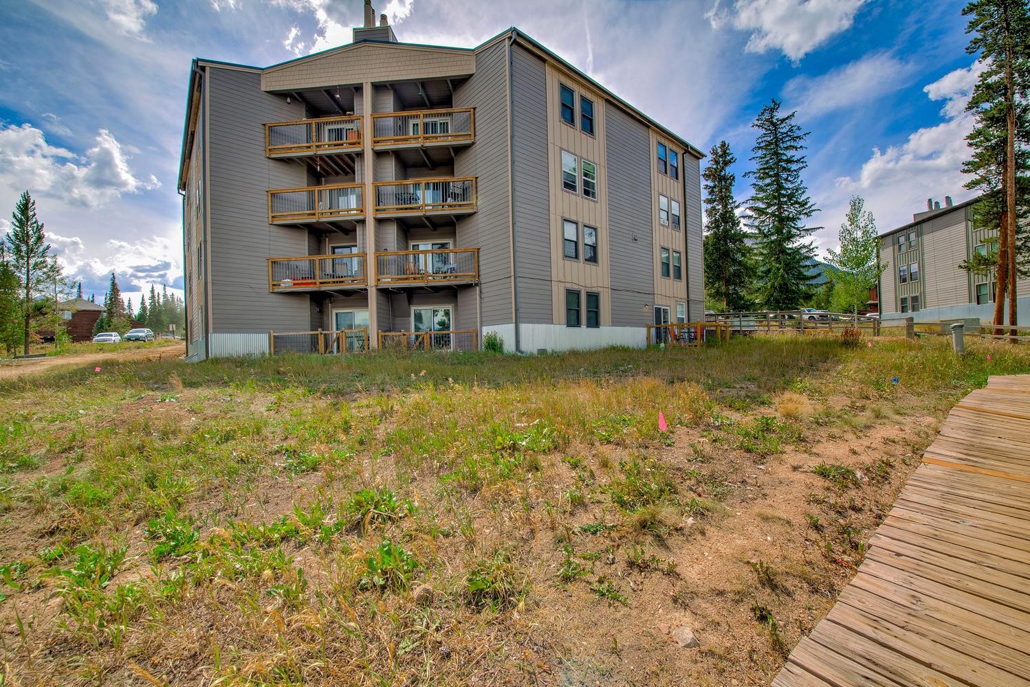 4400 Lodge Pole Circle H204 Property Photo 18