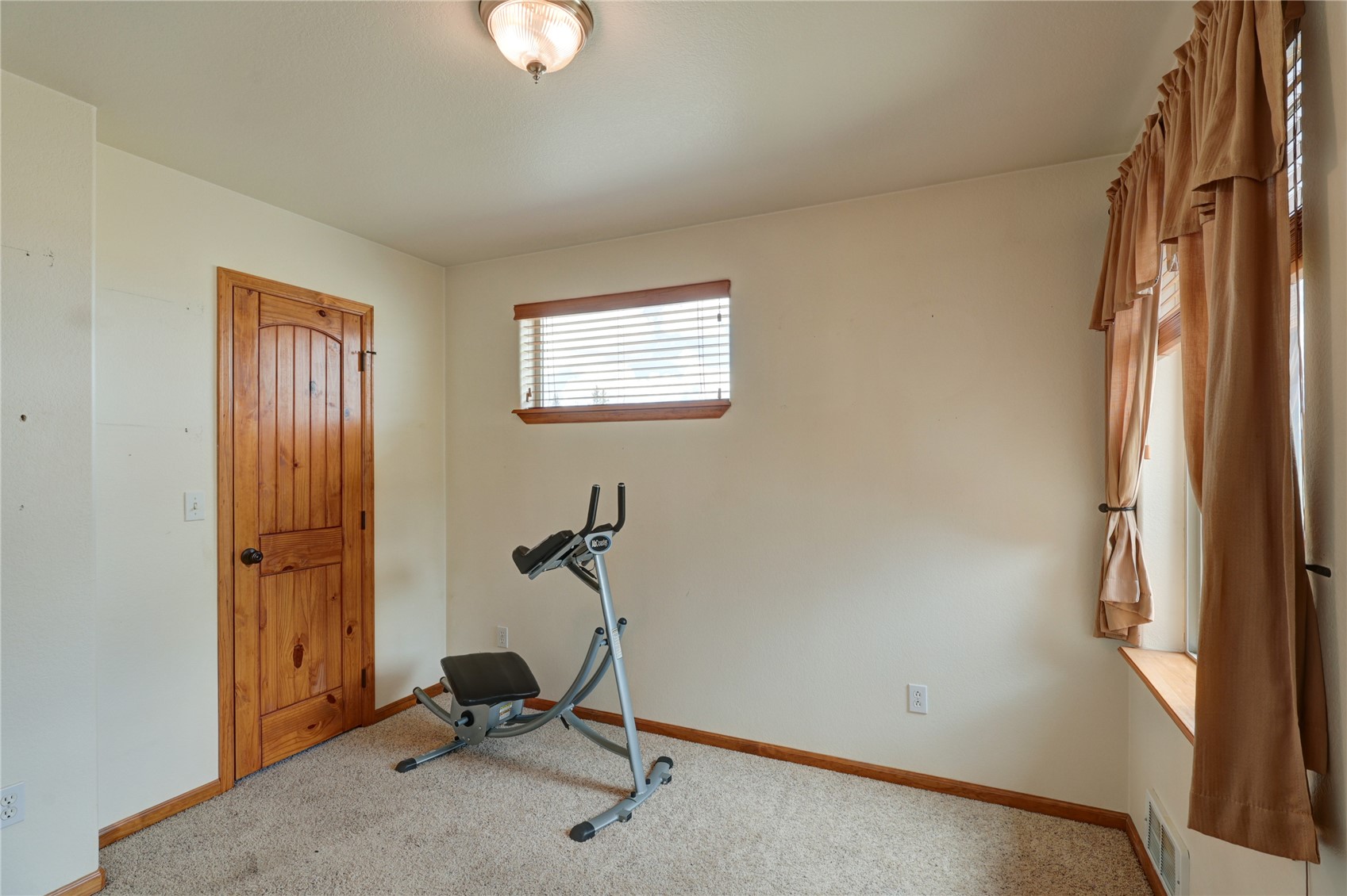 1127 Arrowhead Drive Property Photo 38