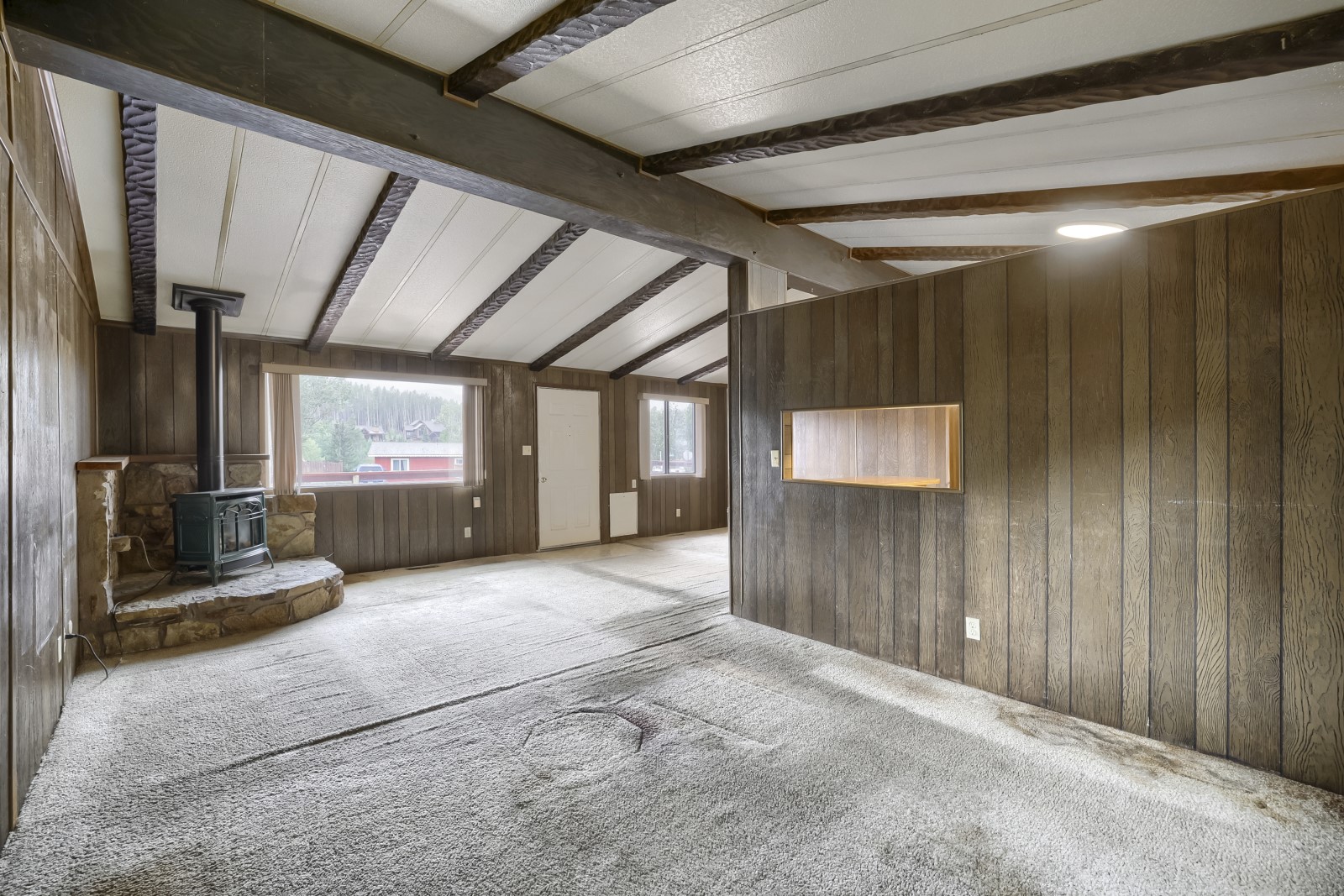 112 Reiling Road Property Photo 4
