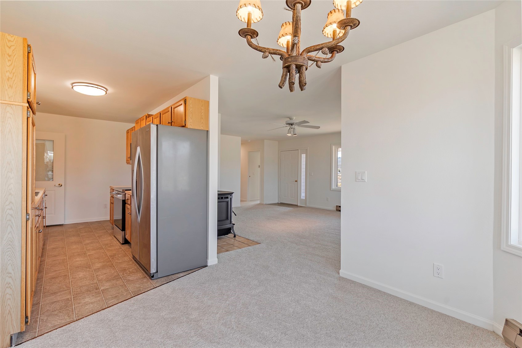96 County Road 1016 Property Photo 4