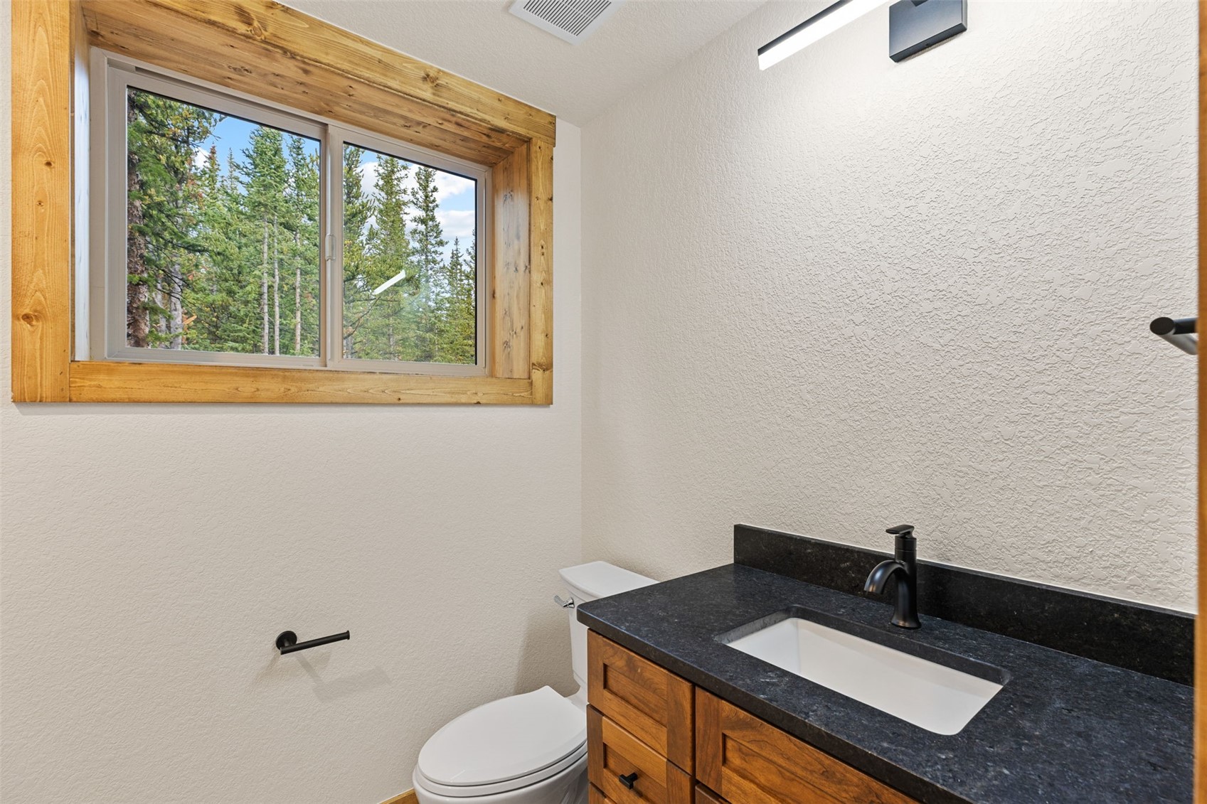 385 Silverheels Place Property Photo 17