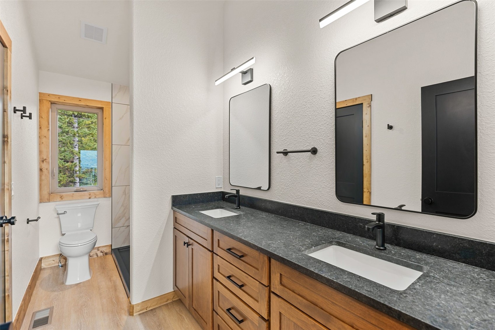 385 Silverheels Place Property Photo 35