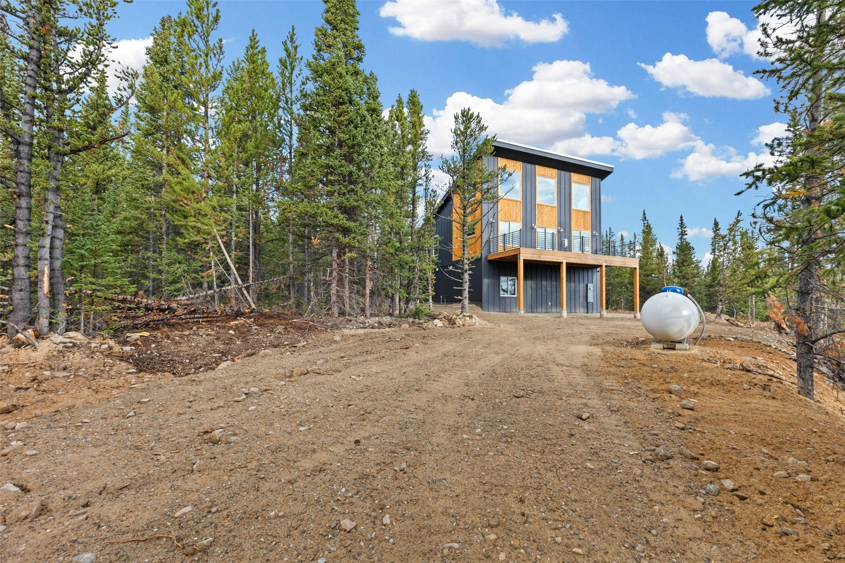 385 Silverheels Place Property Photo 42