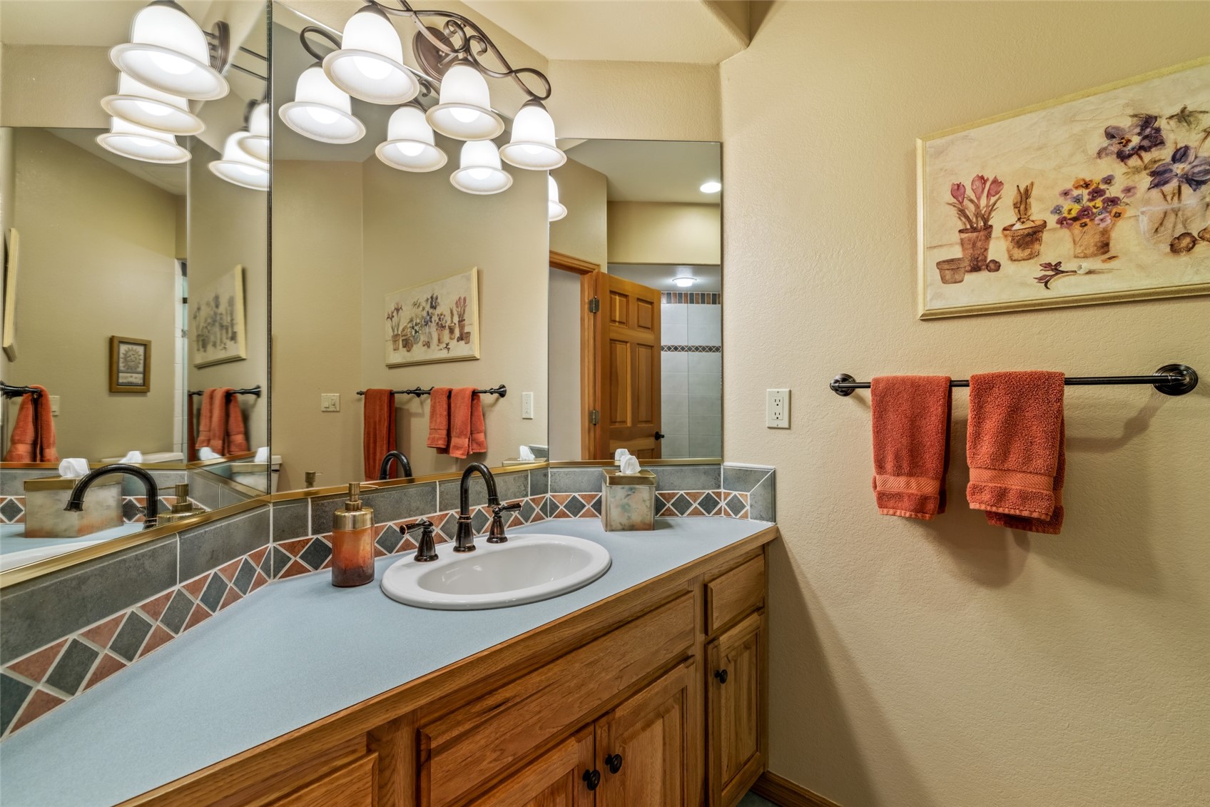 816 Spring Hill Road Property Photo 33