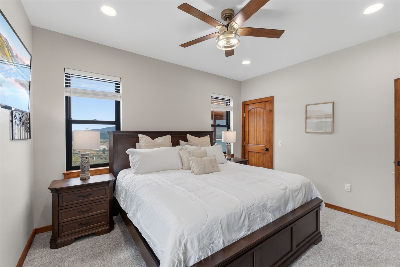 350 Rainbow Drive Property Photo 20