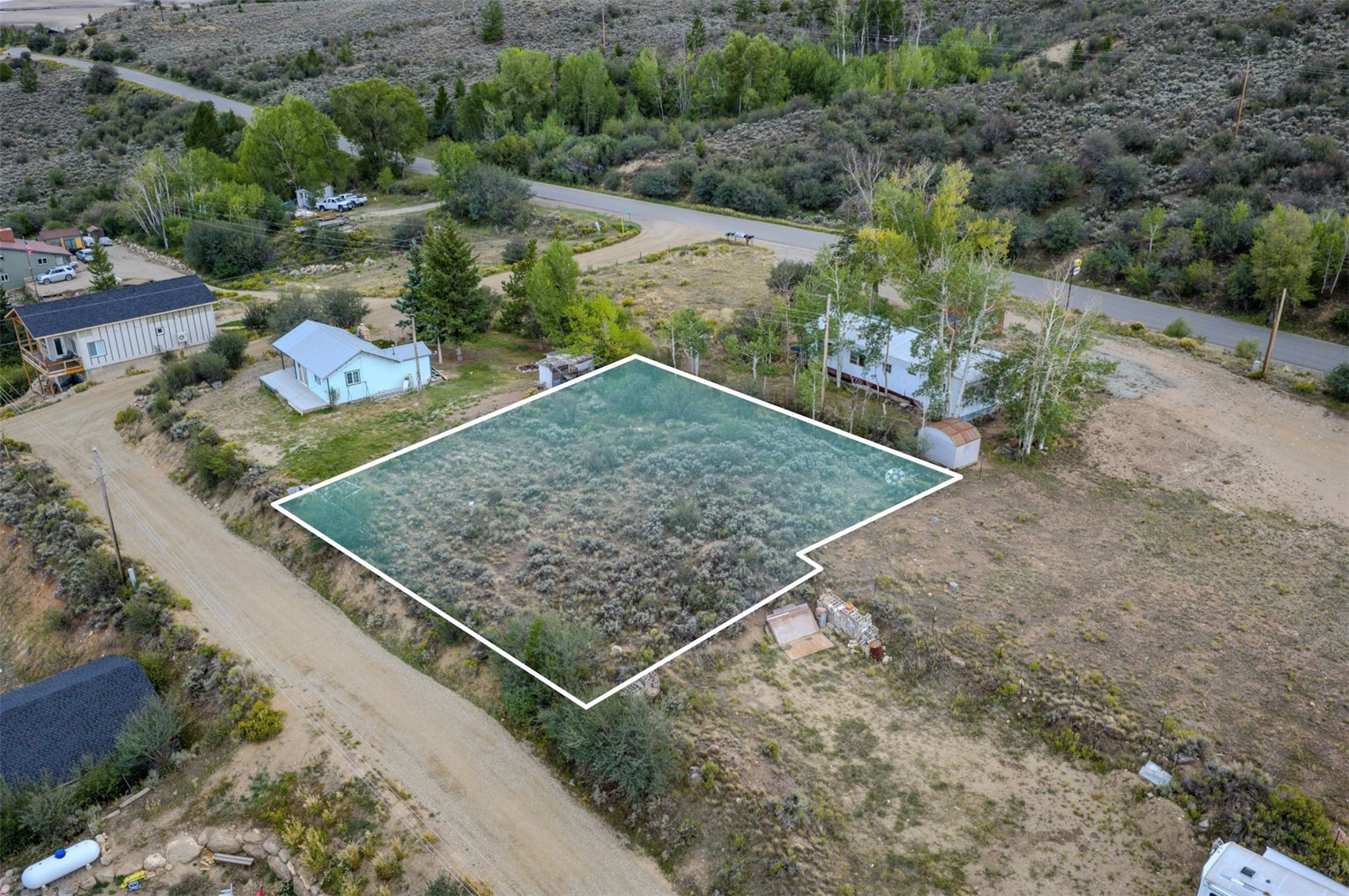 6895 Heeney Road Property Photo 5