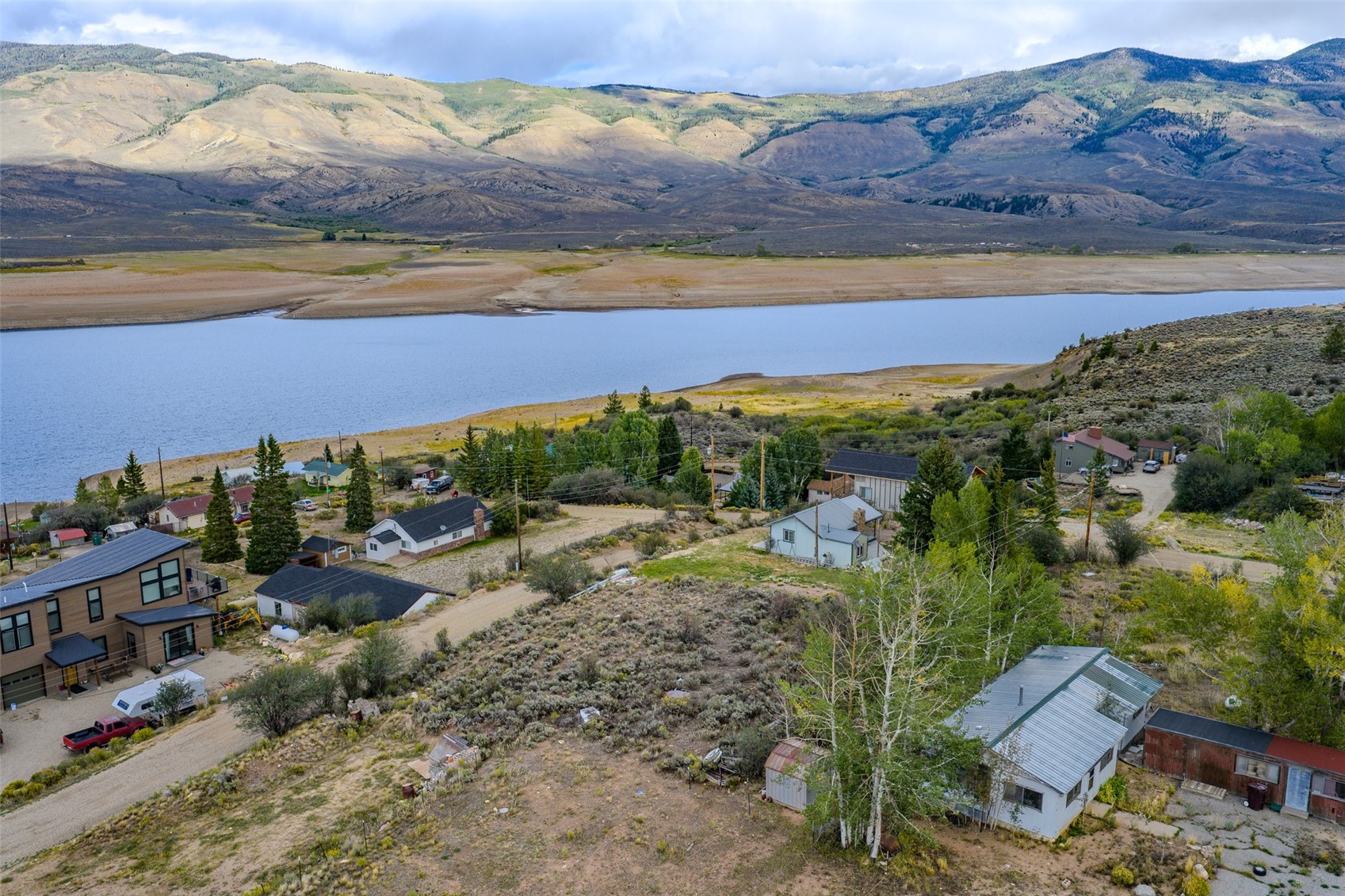 6895 Heeney Road Property Photo 8