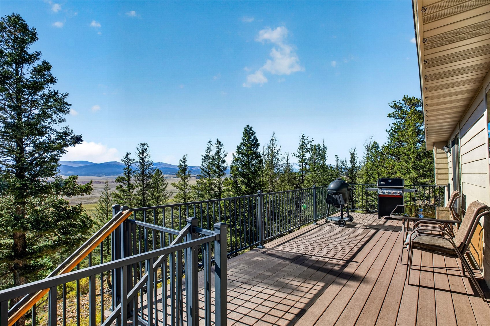 2189 Middle Fork Vista Property Photo 1