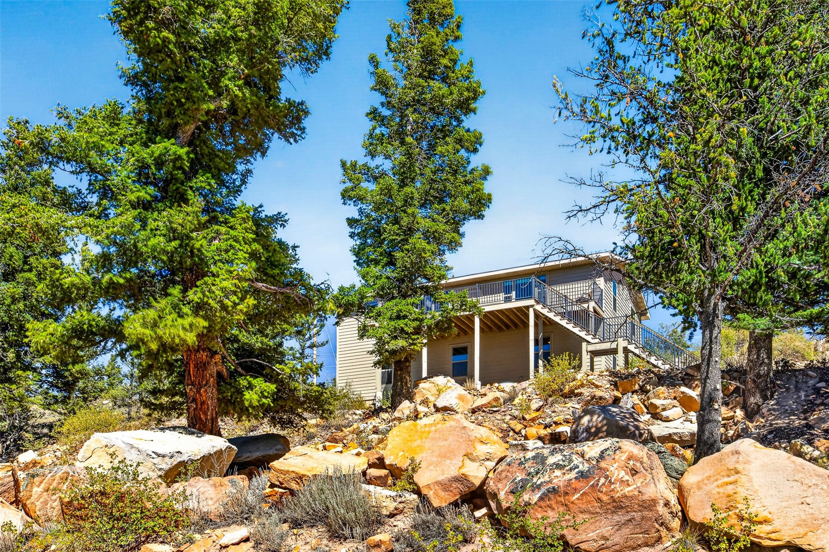 2189 Middle Fork Vista Property Photo 2