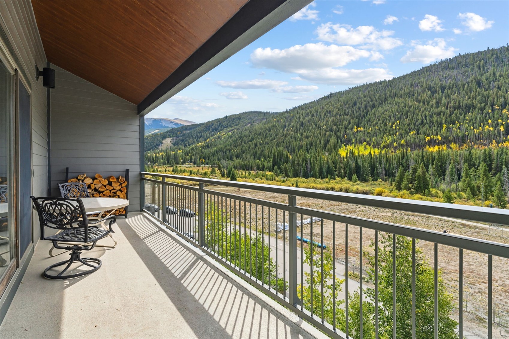 22320 Us Highway 6 1760 Property Photo 4