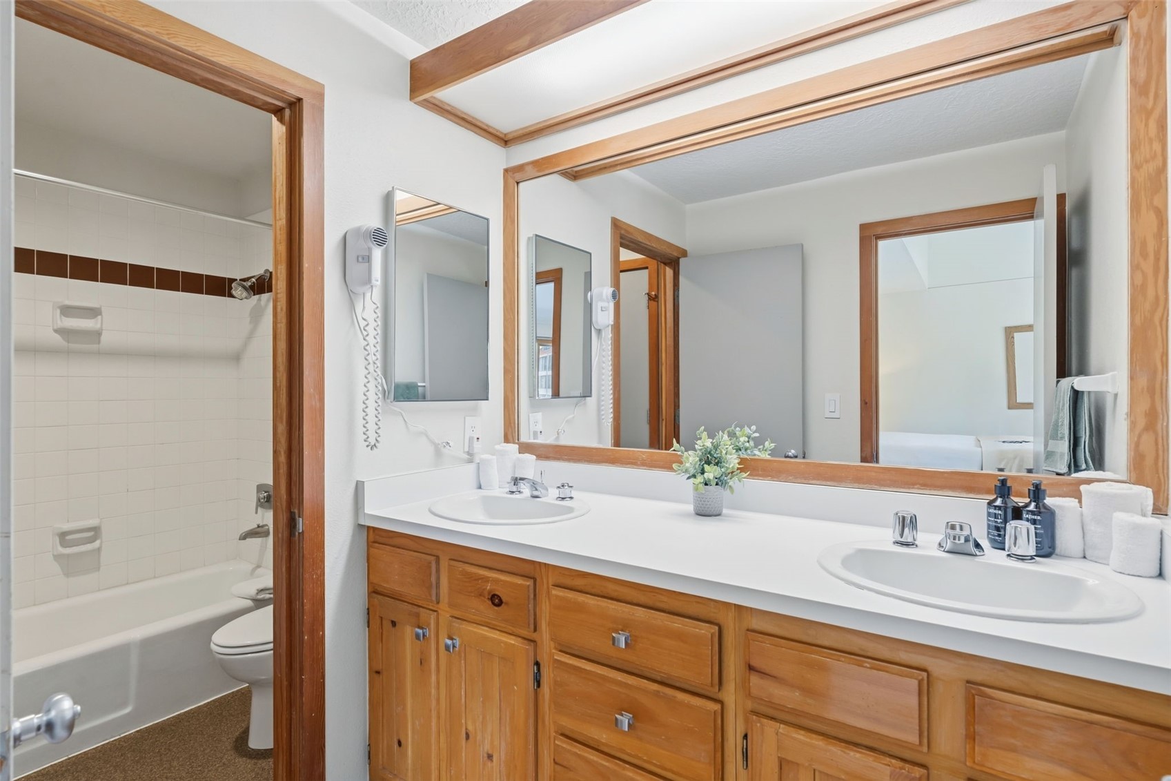 22320 Us Highway 6 1760 Property Photo 21