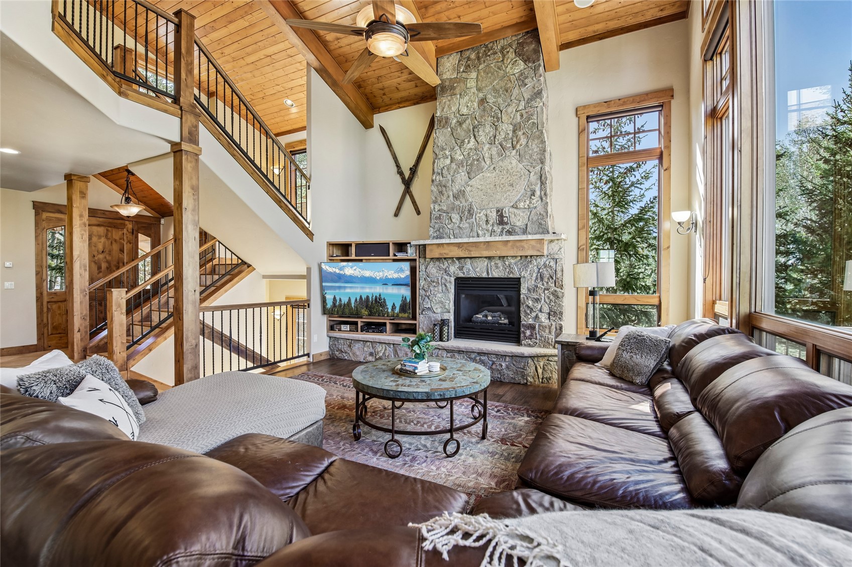 2206 Hamilton Creek Road Property Photo 11
