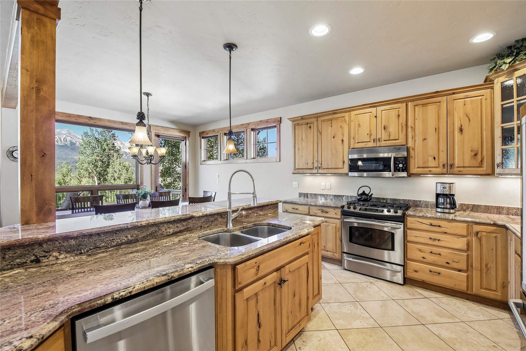 2206 Hamilton Creek Road Property Photo 16
