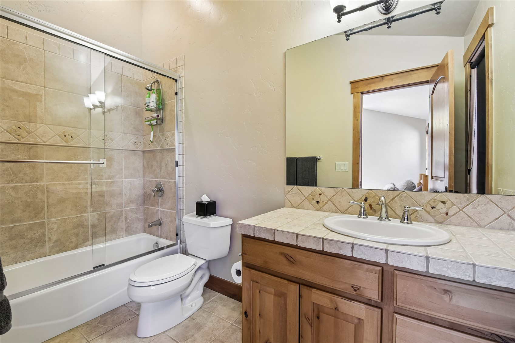 2206 Hamilton Creek Road Property Photo 34