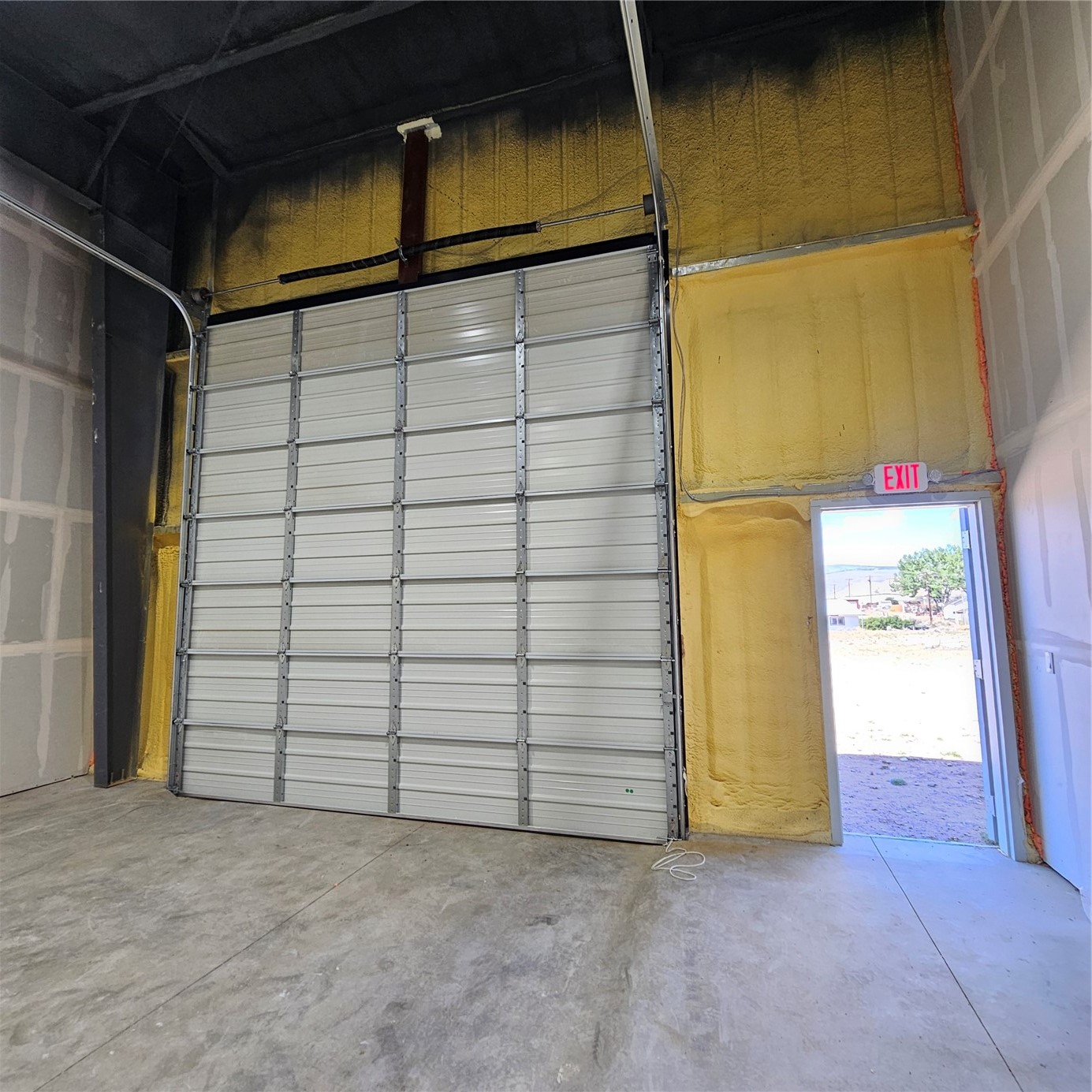 1805 E Park Avenue C Property Photo 4