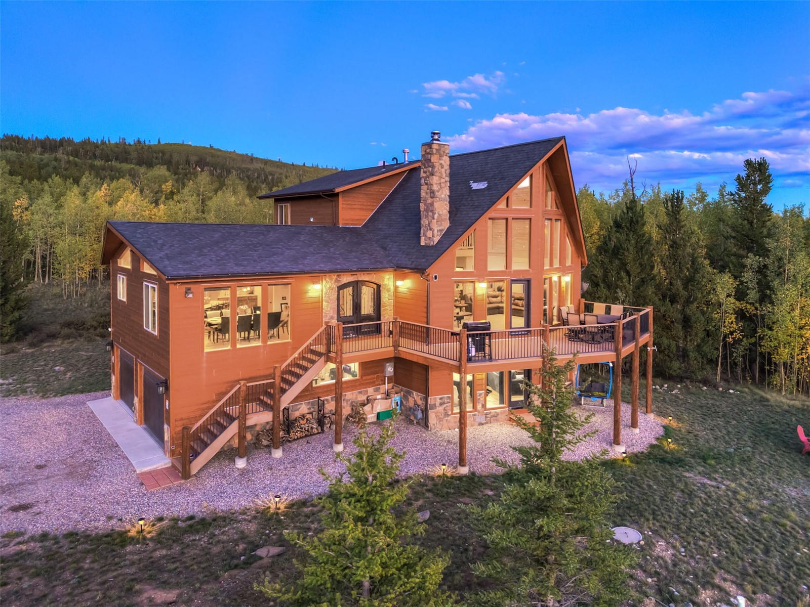 84 Ice Axe Court Property Photo 2