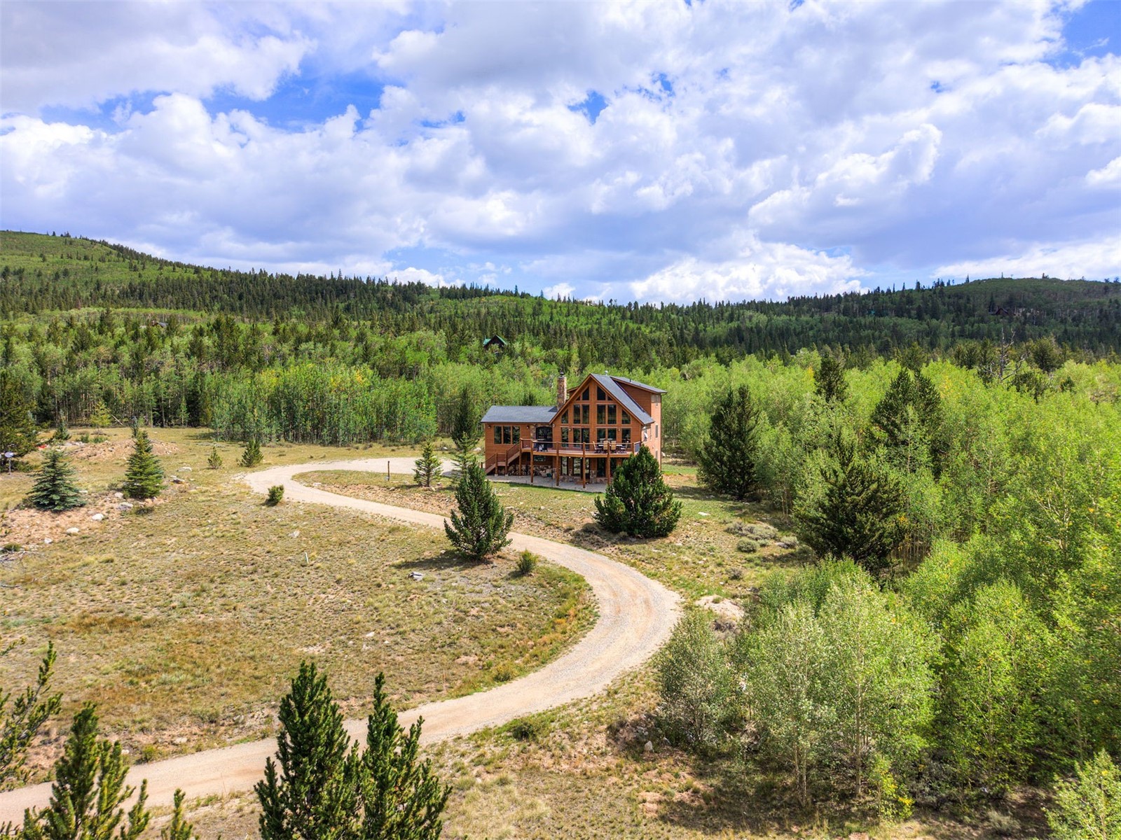 84 Ice Axe Court Property Photo 8