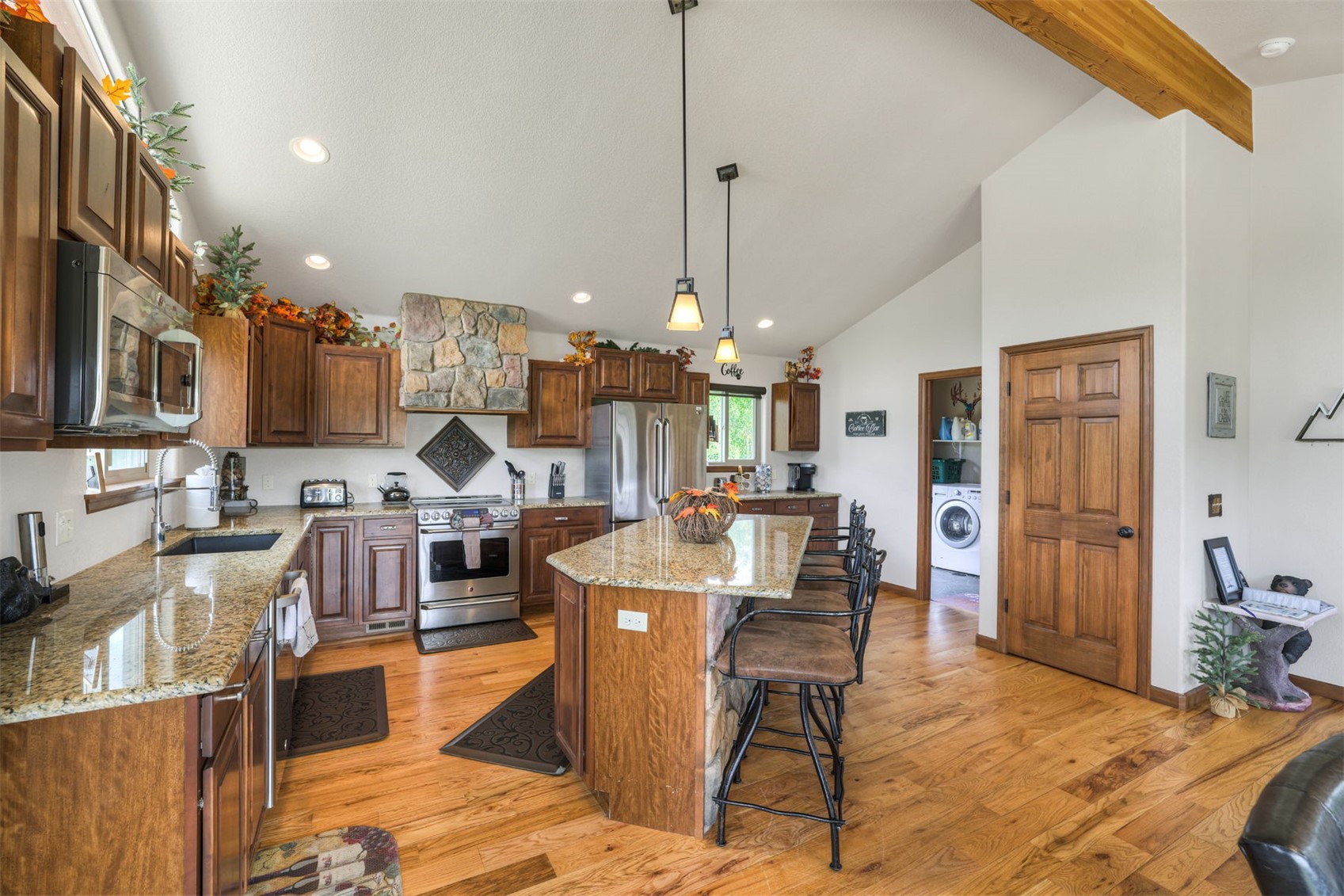 84 Ice Axe Court Property Photo 18