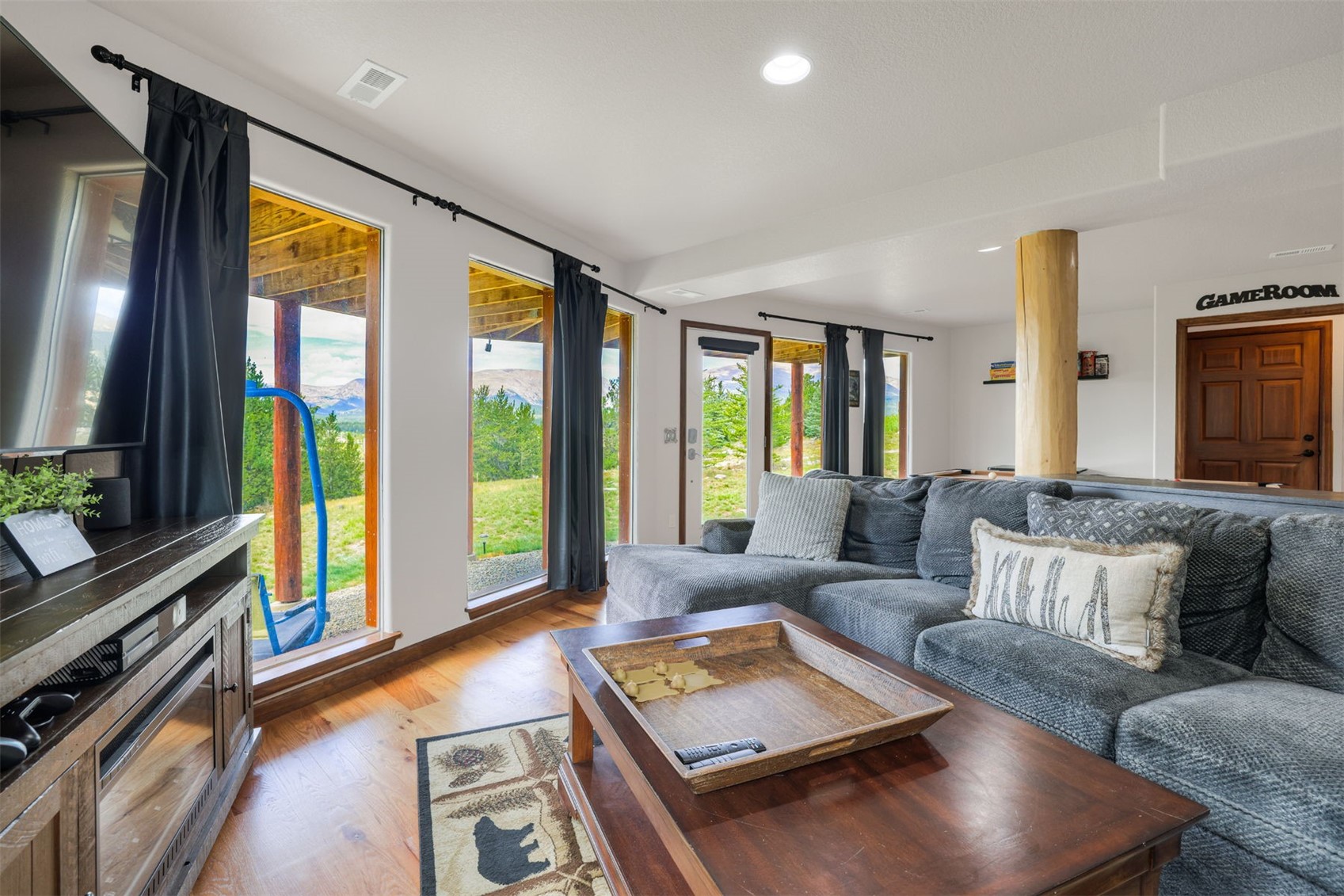 84 Ice Axe Court Property Photo 33