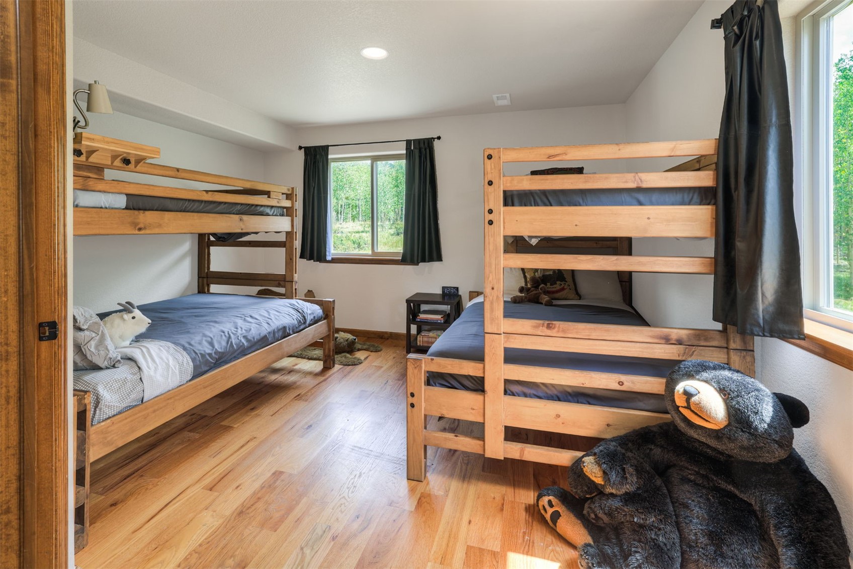 84 Ice Axe Court Property Photo 35