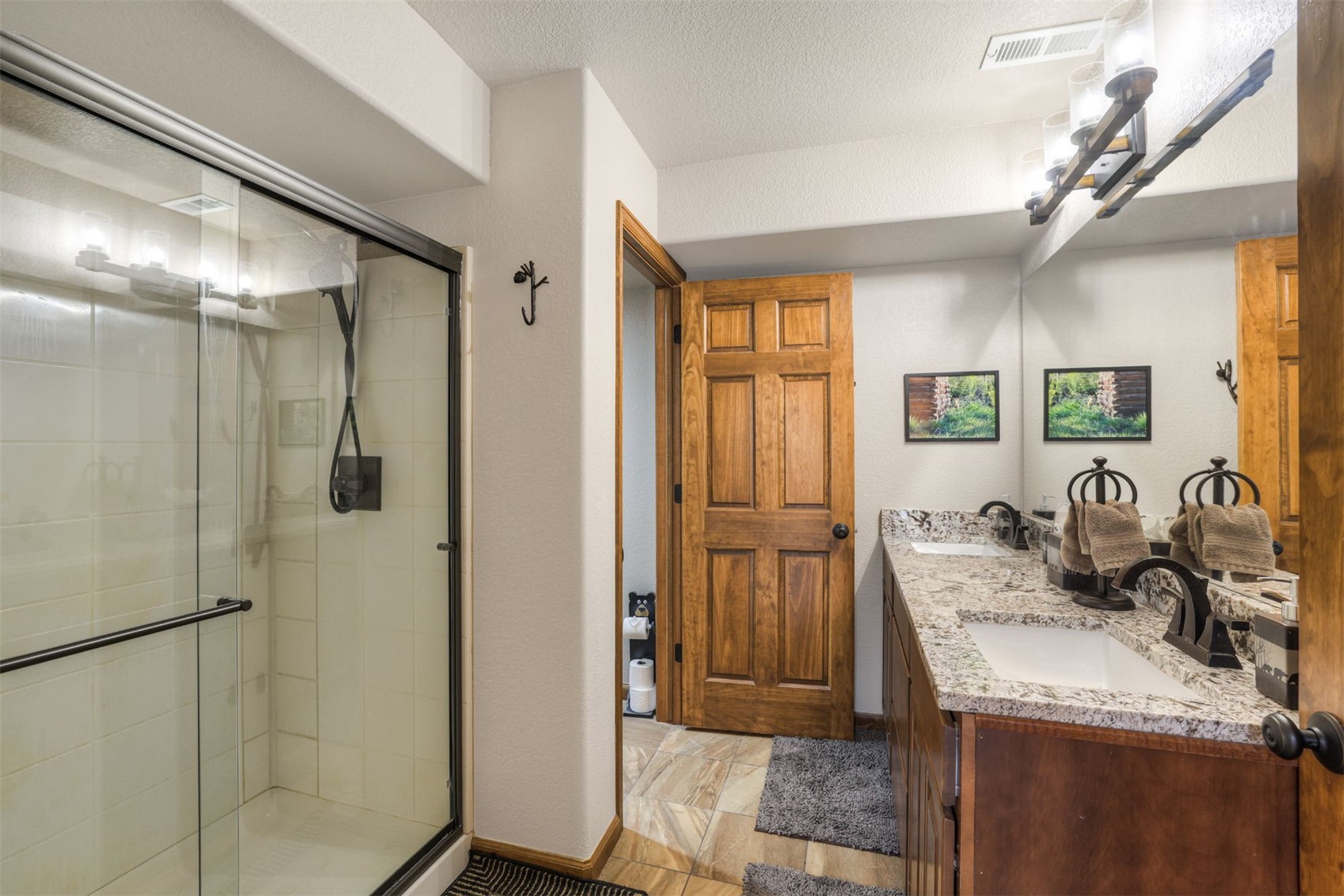 84 Ice Axe Court Property Photo 37
