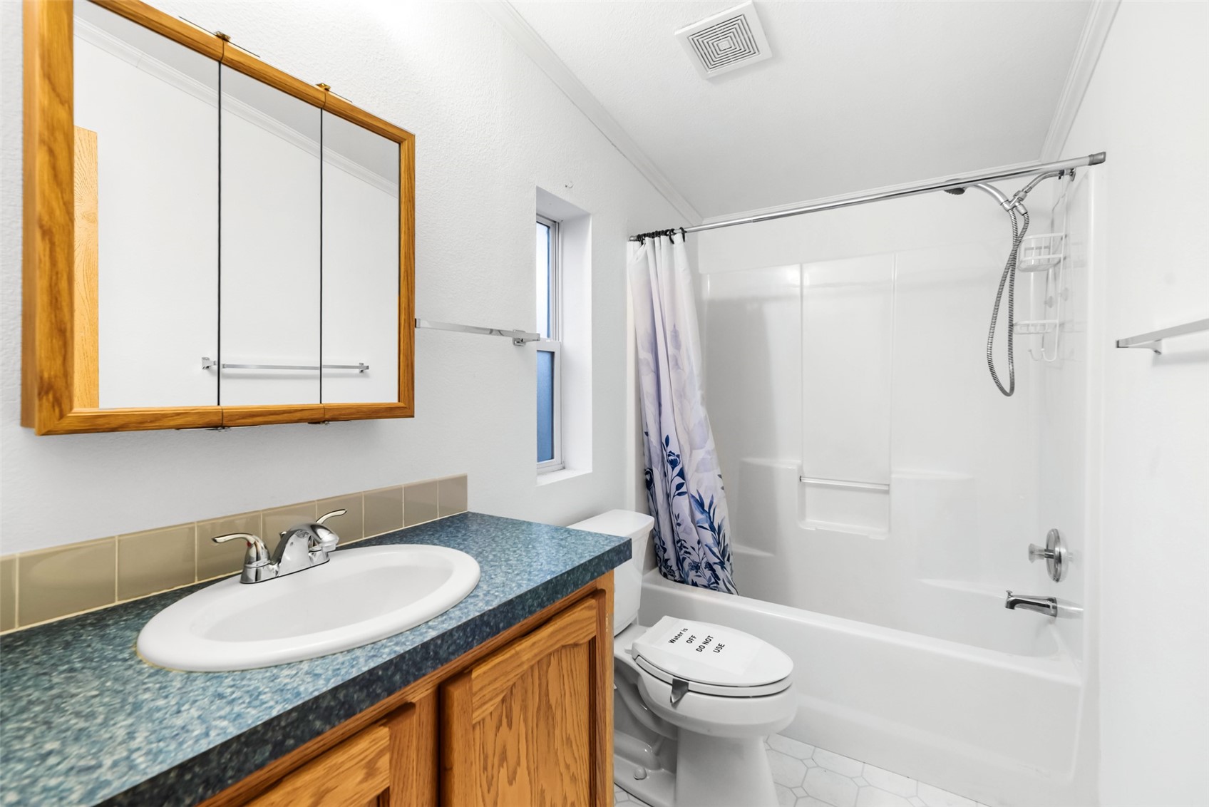 647 Wampum Lane Property Photo 18