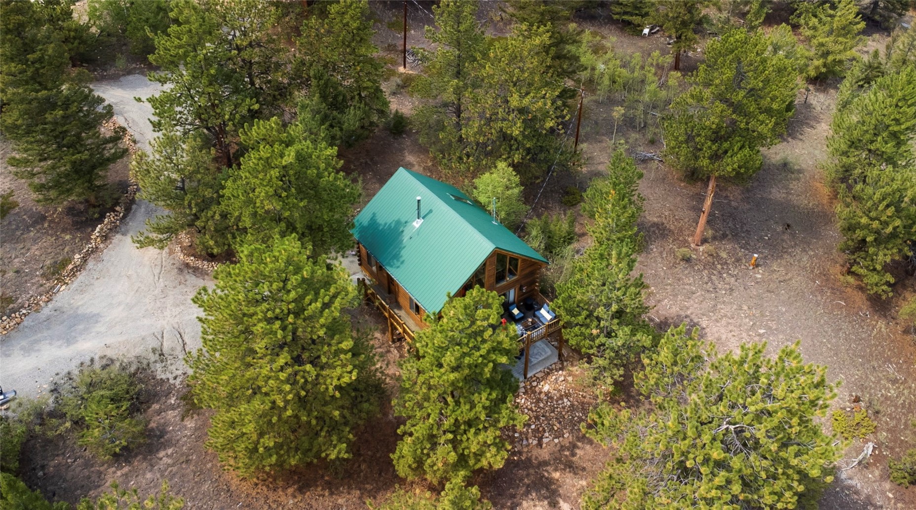 2578 Redhill Road Property Photo 9
