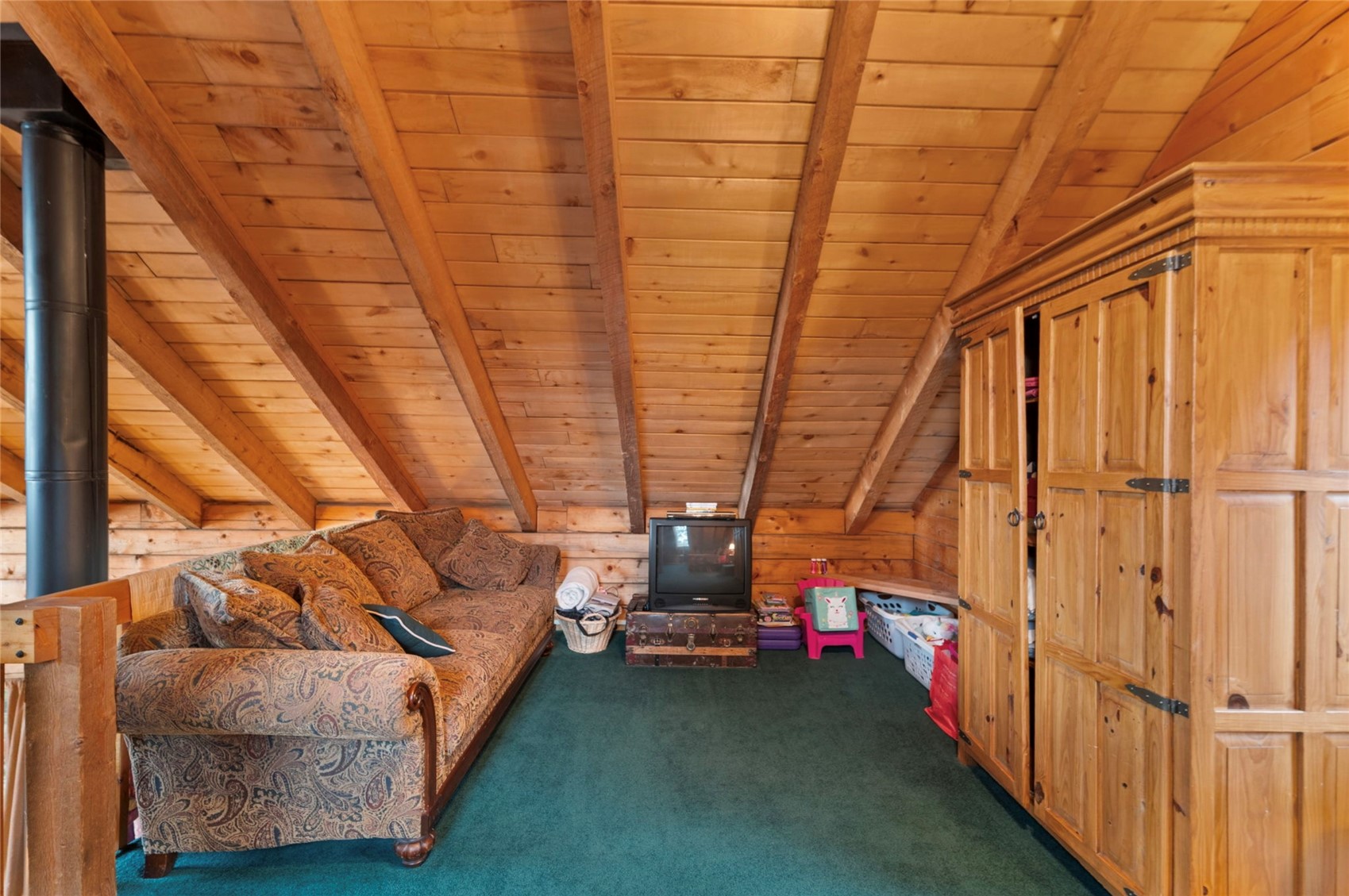 2578 Redhill Road Property Photo 24