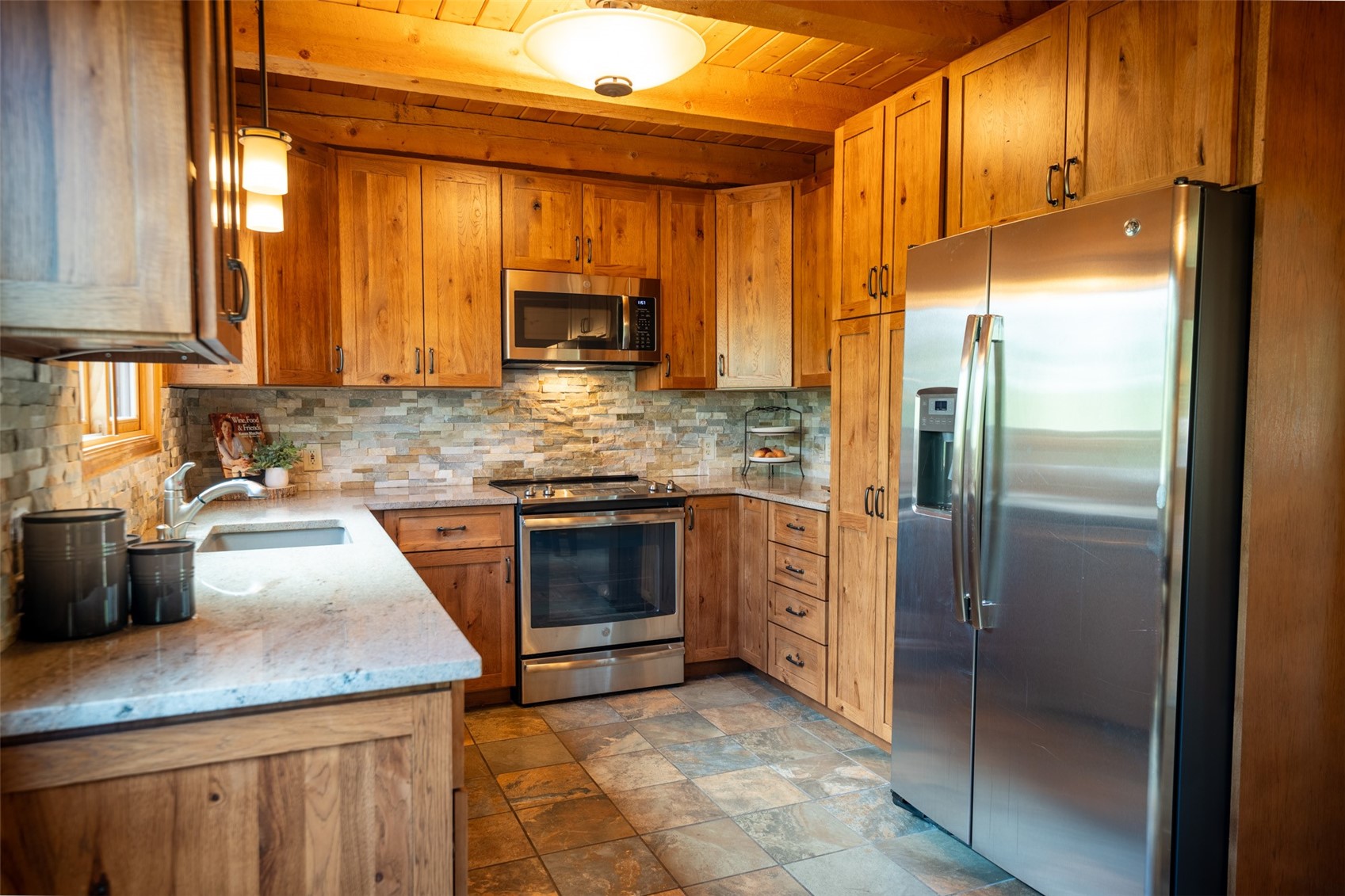 186 Spring Beauty Drive Property Photo 7
