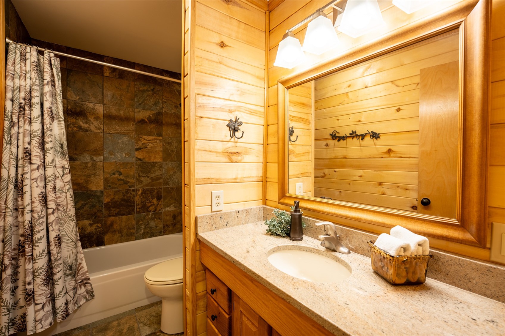 186 Spring Beauty Drive Property Photo 13