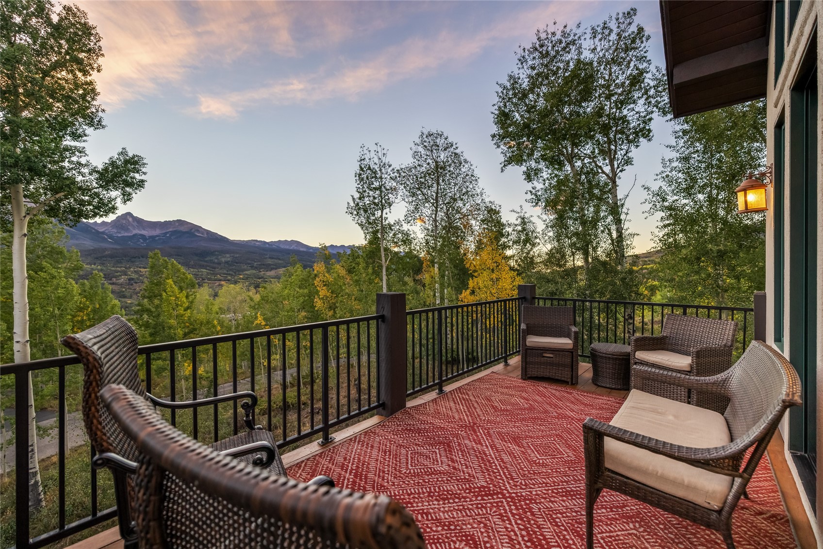 2204 Hamilton Creek Road Property Photo 6