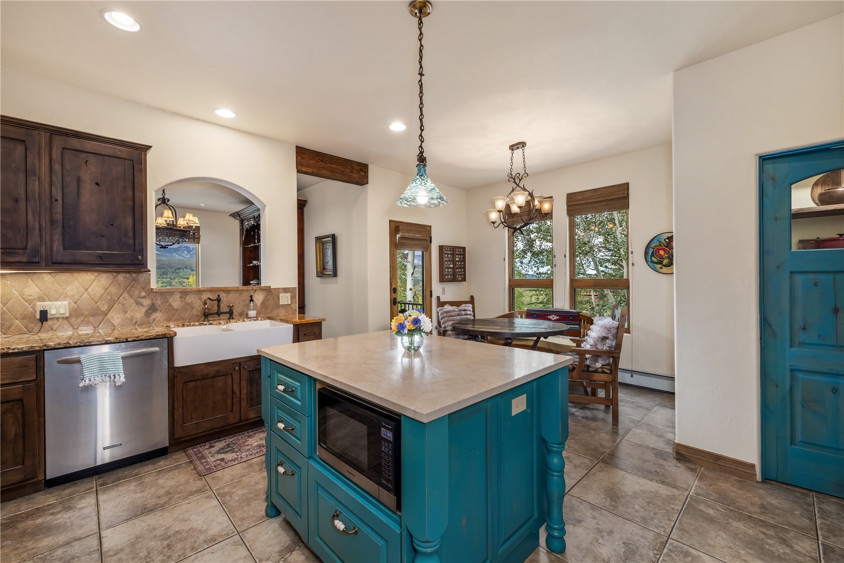 2204 Hamilton Creek Road Property Photo 14