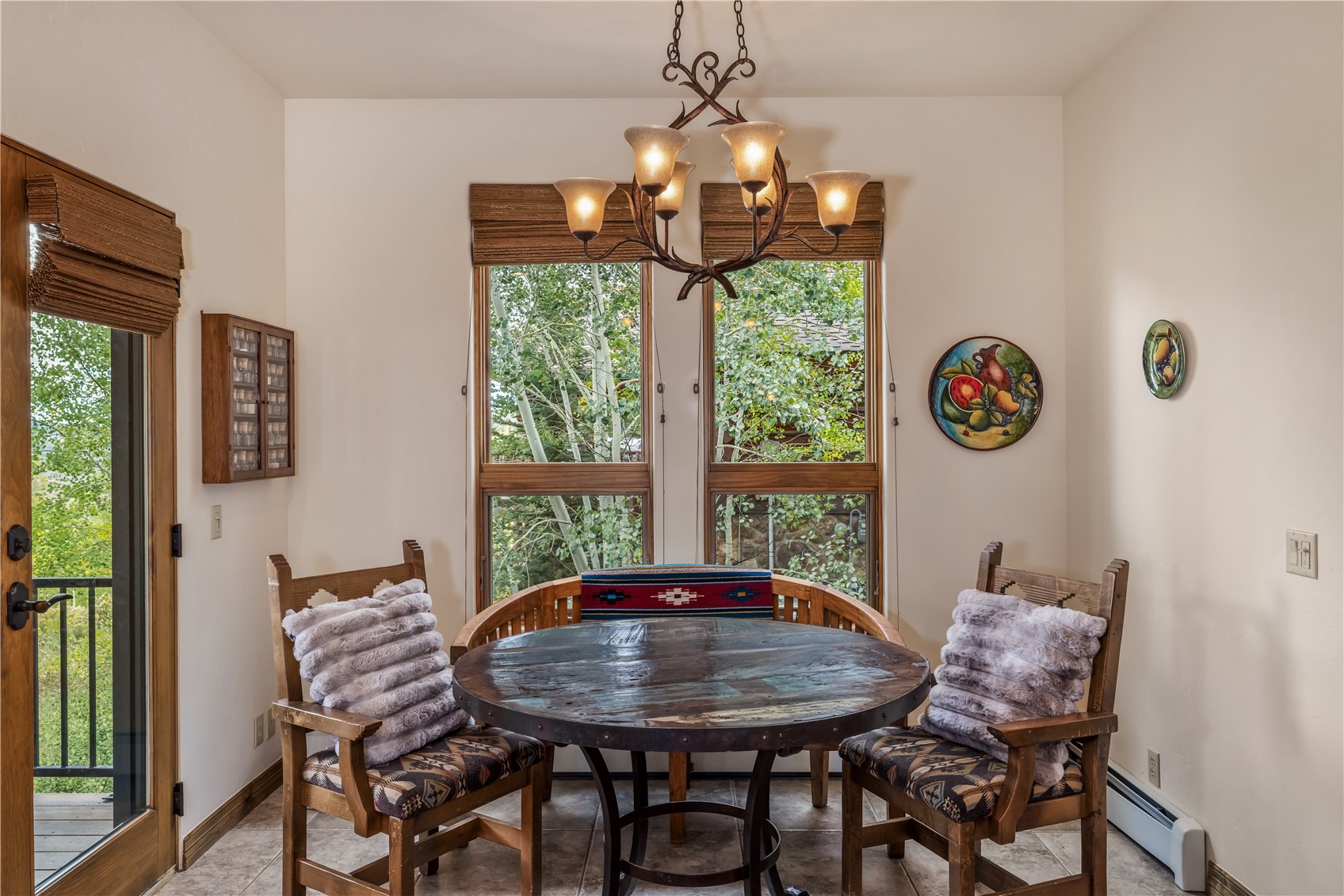 2204 Hamilton Creek Road Property Photo 17