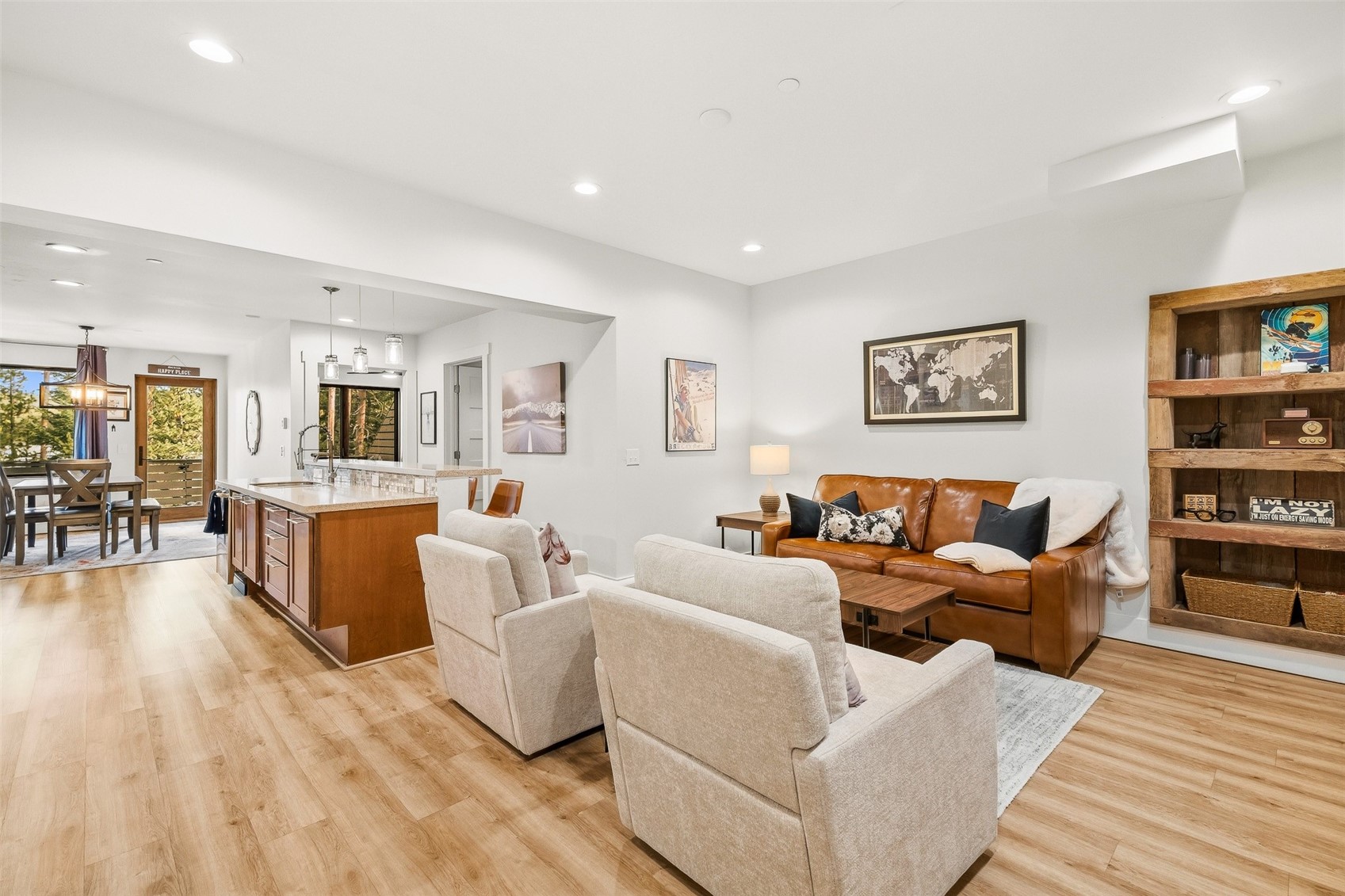 520 S French Street 1b Property Photo 4