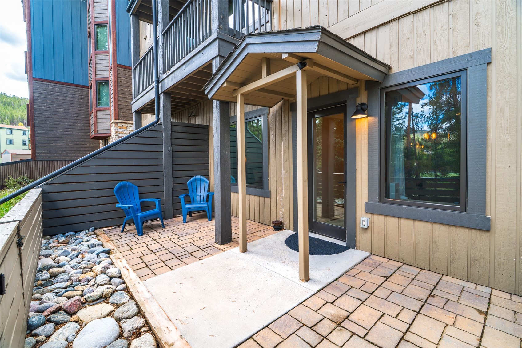 520 S French Street 1b Property Photo 12