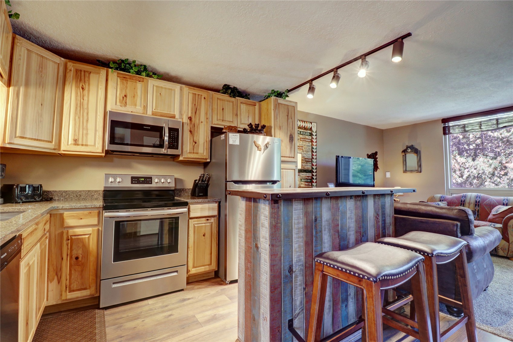 290 Straight Creek Drive 104 Property Photo 1