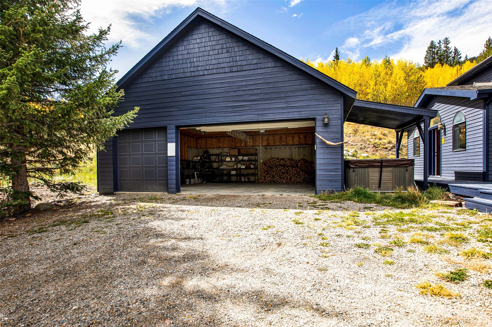 1881 River Drive Property Photo 28