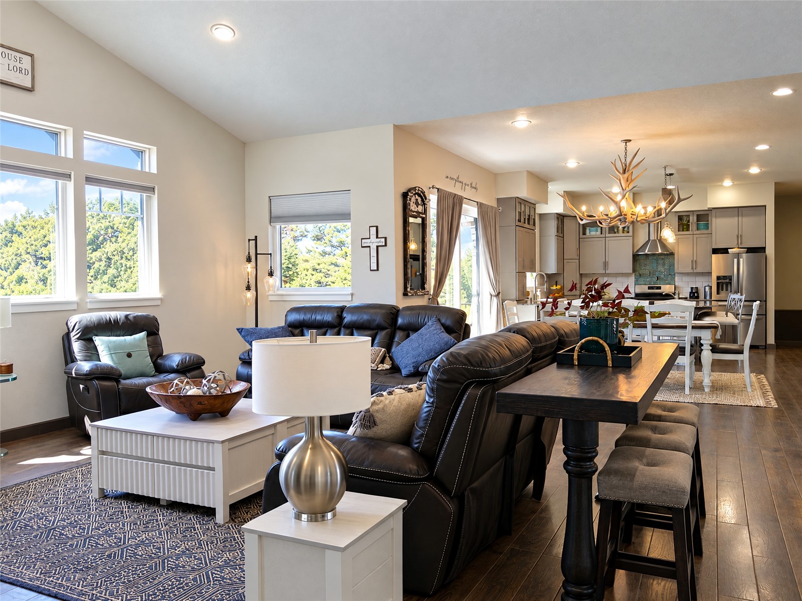 287 Tallgrass Property Photo 9