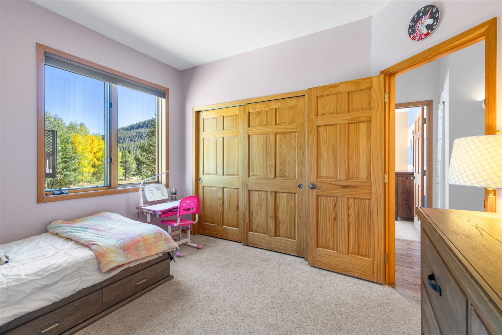 215 97 Circle Property Photo 27