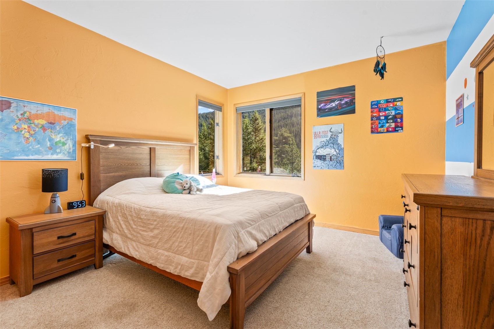 215 97 Circle Property Photo 30