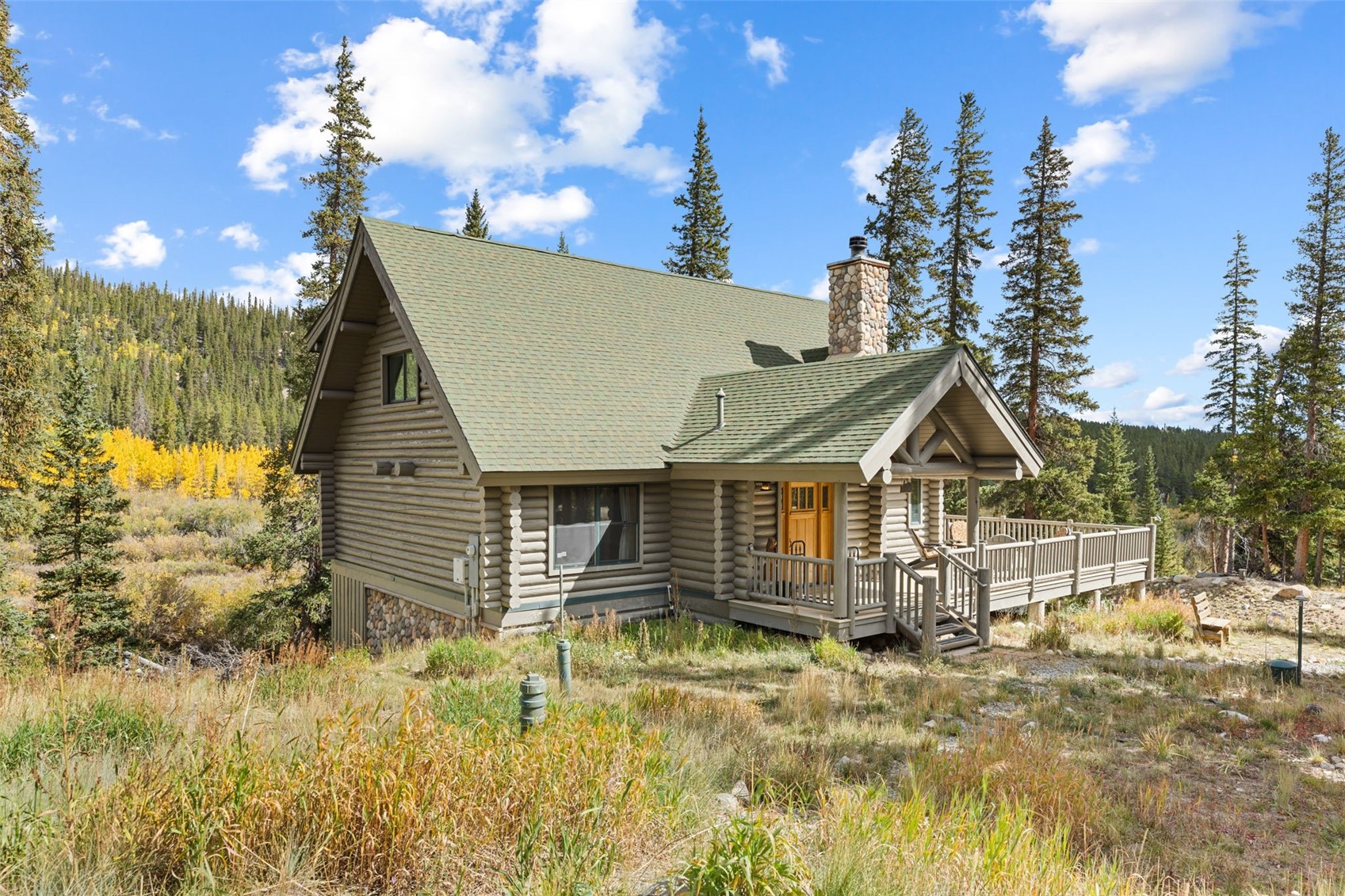 925 Gold Pan Lane Property Photo
