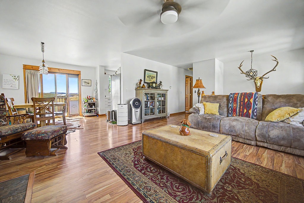 409 High Meadow Court Property Photo 13