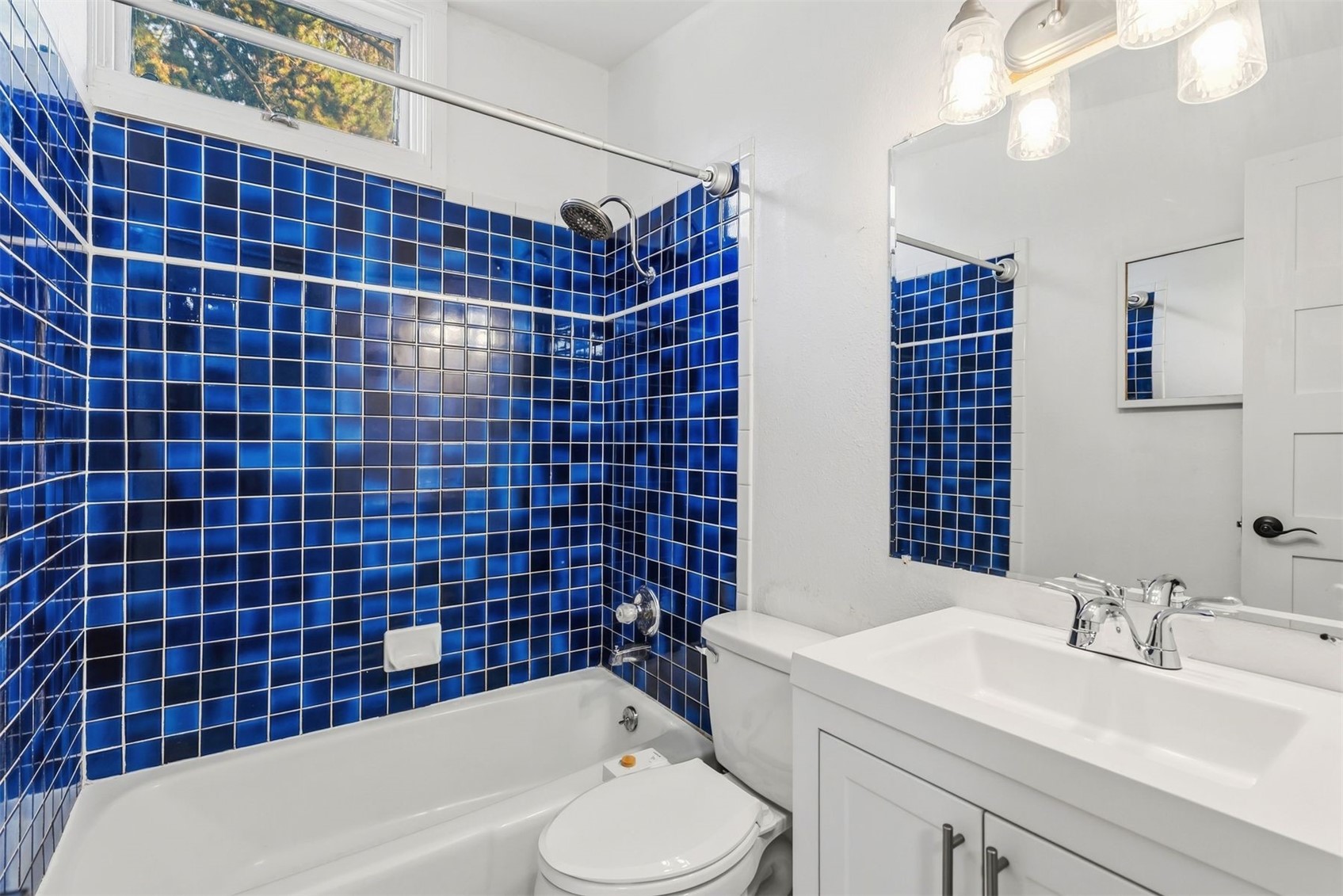 837 Broken Lance Drive Property Photo 14