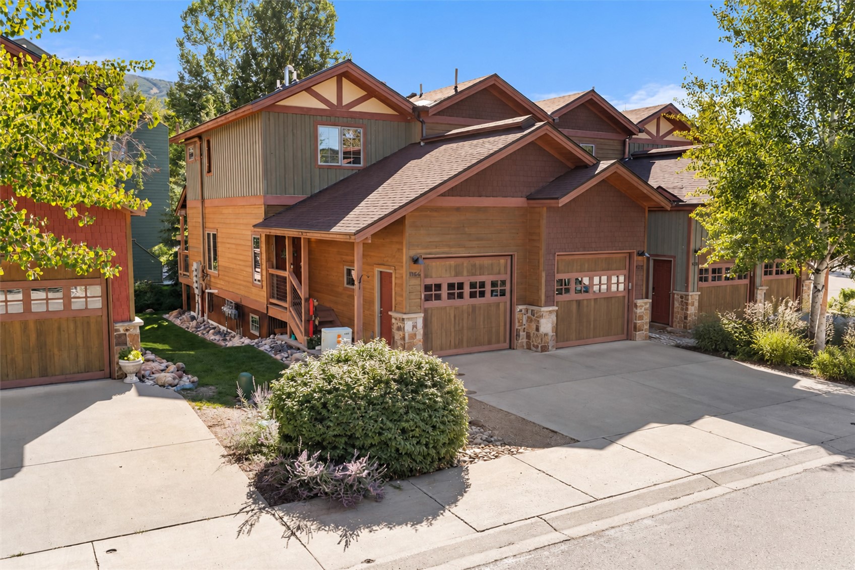 3066 Aspen Leaf Way Property Photo 1