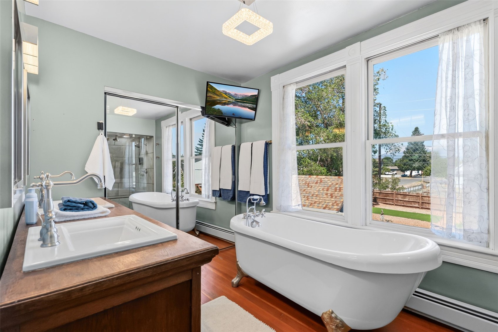 1148 F Property Photo 16