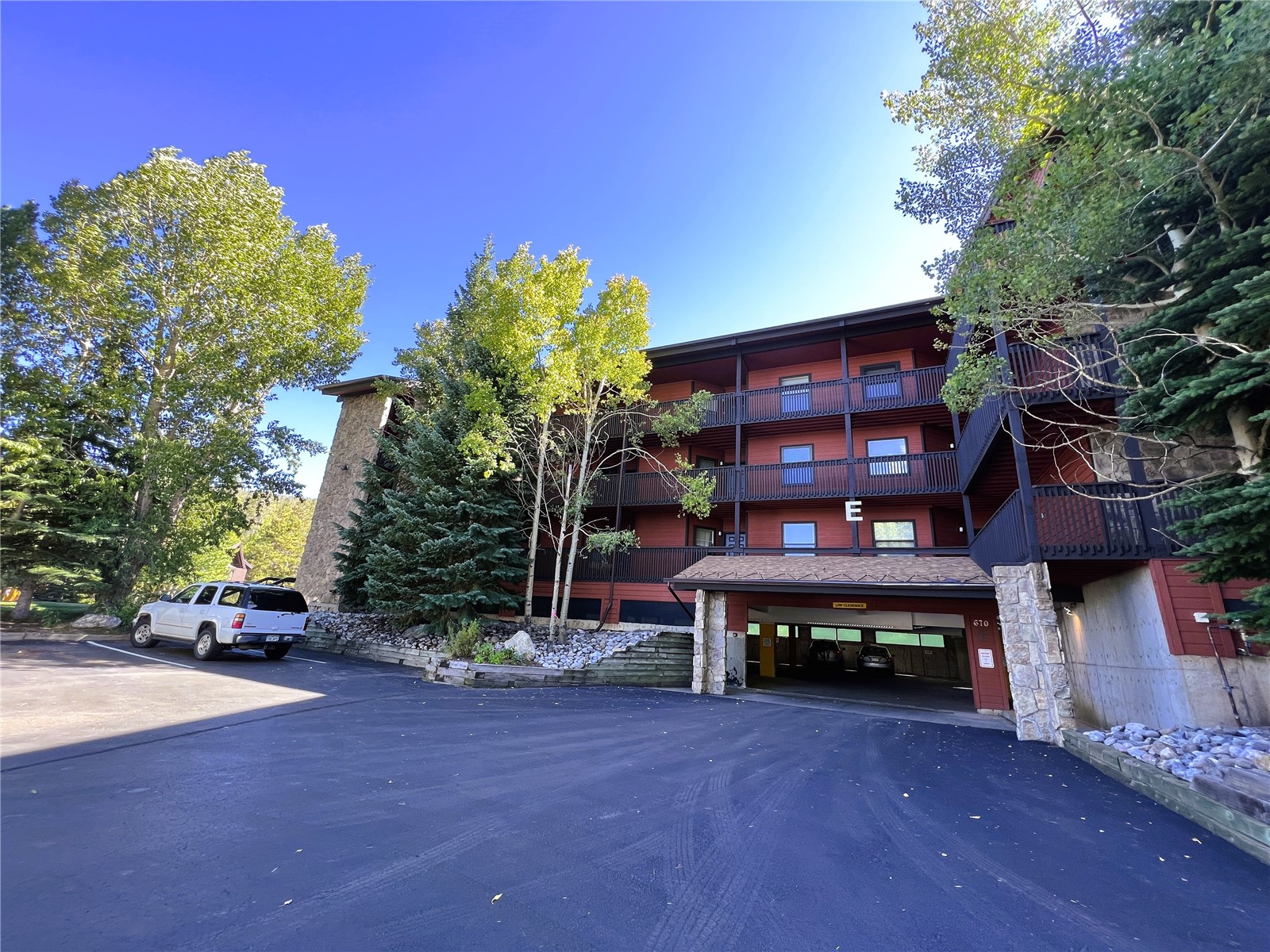 670 S 7th Avenue 339 Property Photo 1